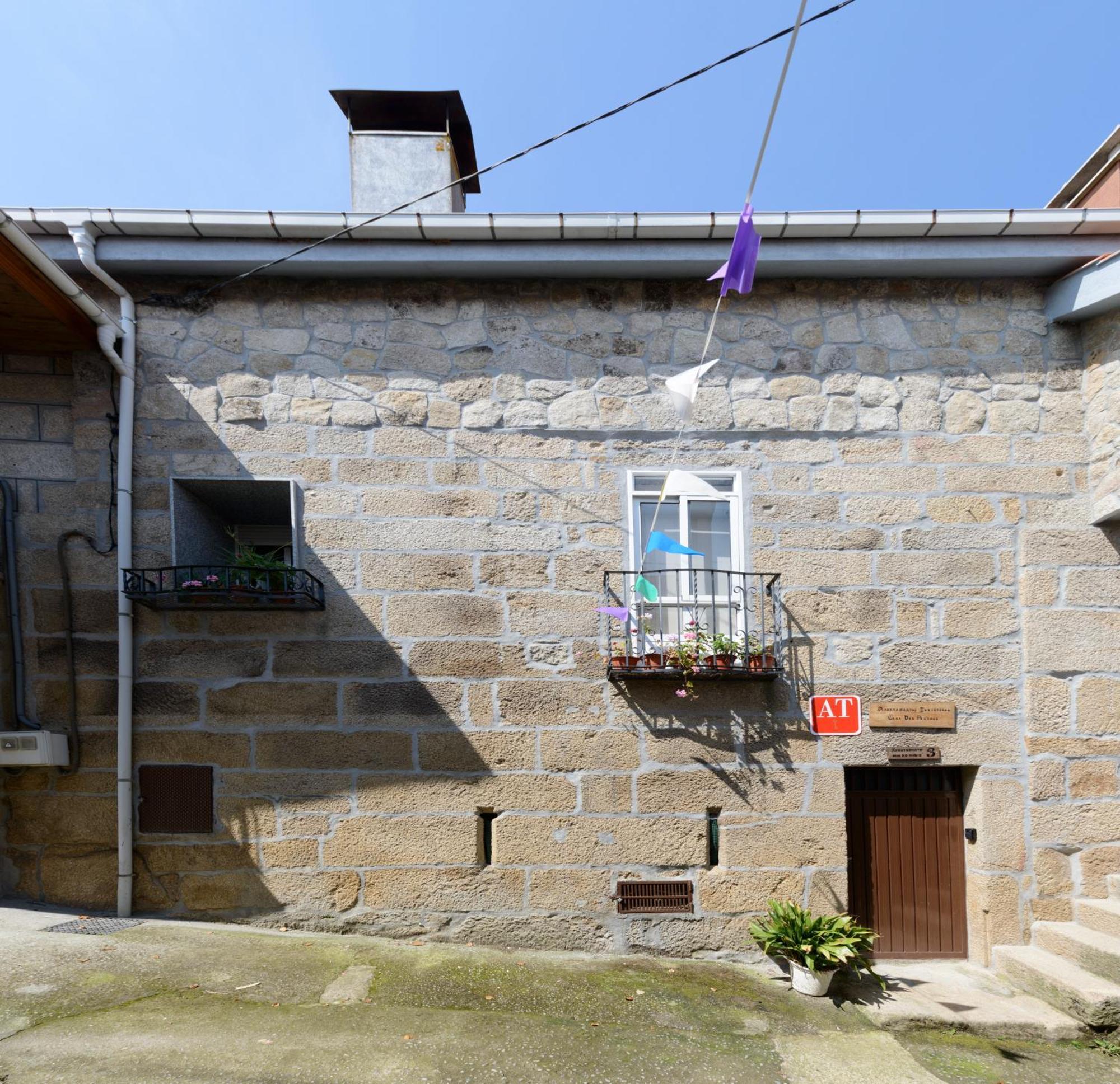 Apartamentos Turisticos Casa Dos Pulidos Olas de Villarino Bagian luar foto