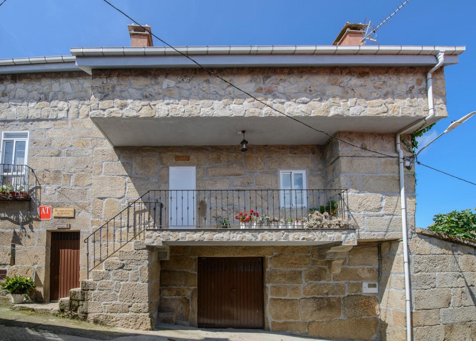 Apartamentos Turisticos Casa Dos Pulidos Olas de Villarino Bagian luar foto